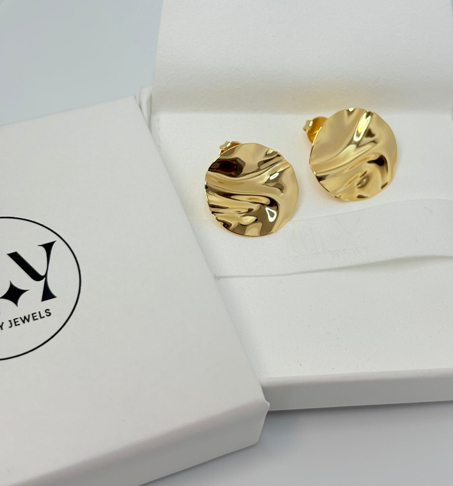 18k Gold Pleated Disc Earrings