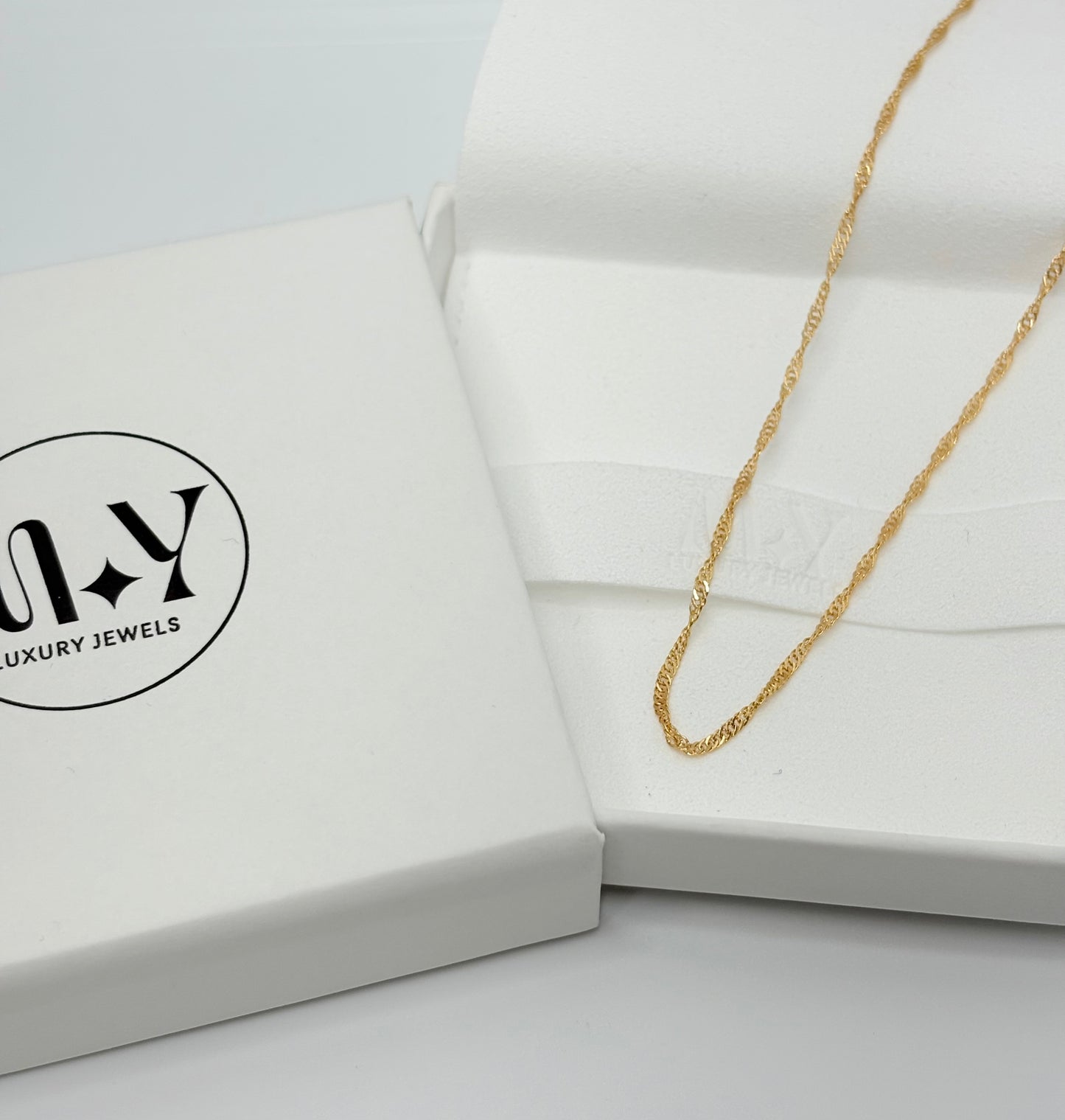 18k Gold Twisted Chain Necklace