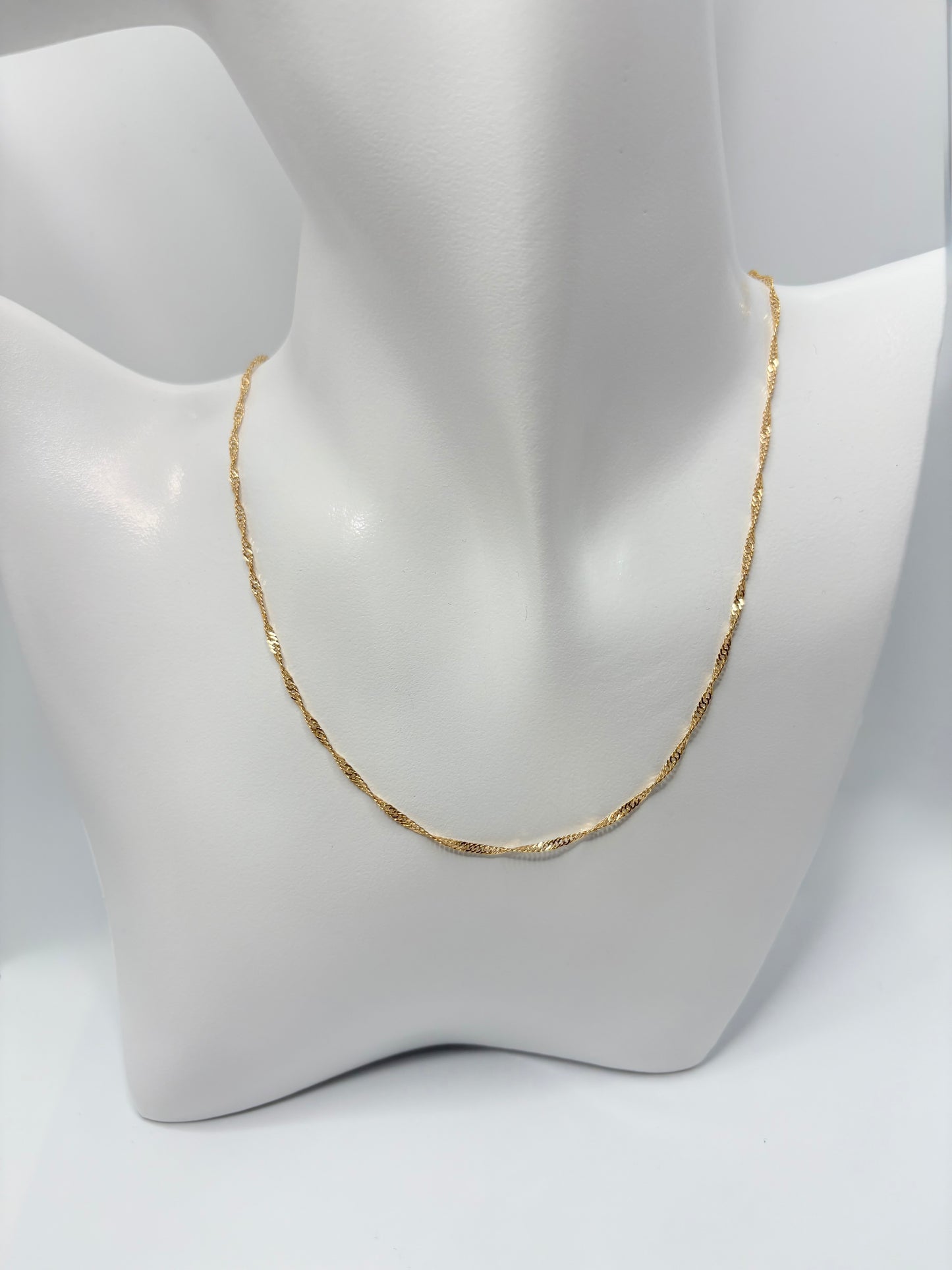 18k Gold Twisted Chain Necklace