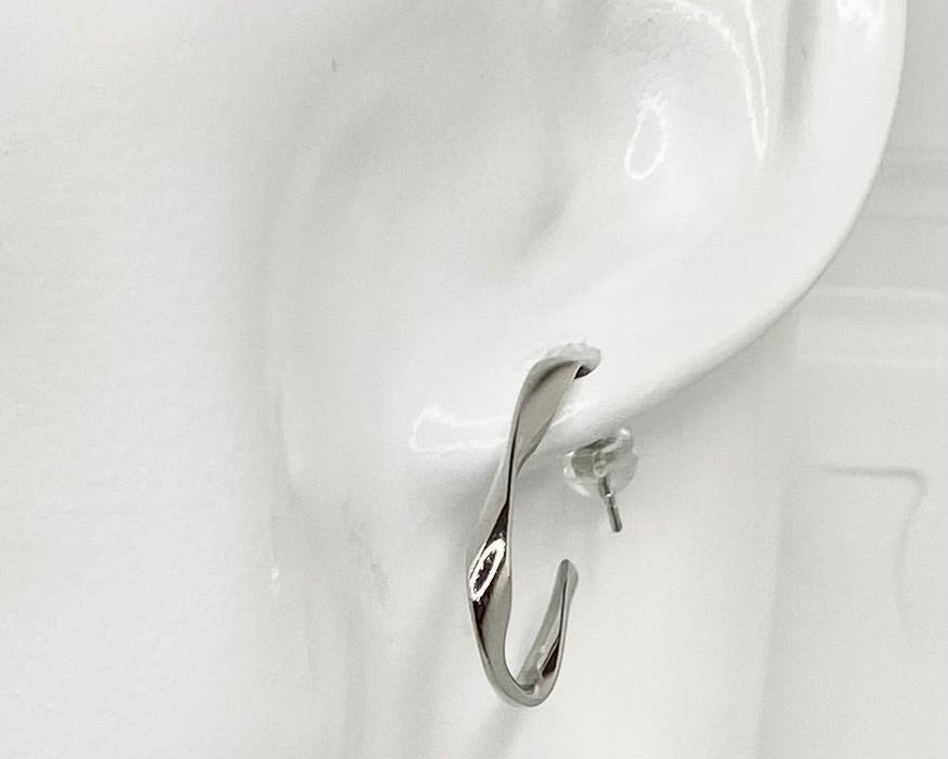 Twisted Metal Hoop Earrings