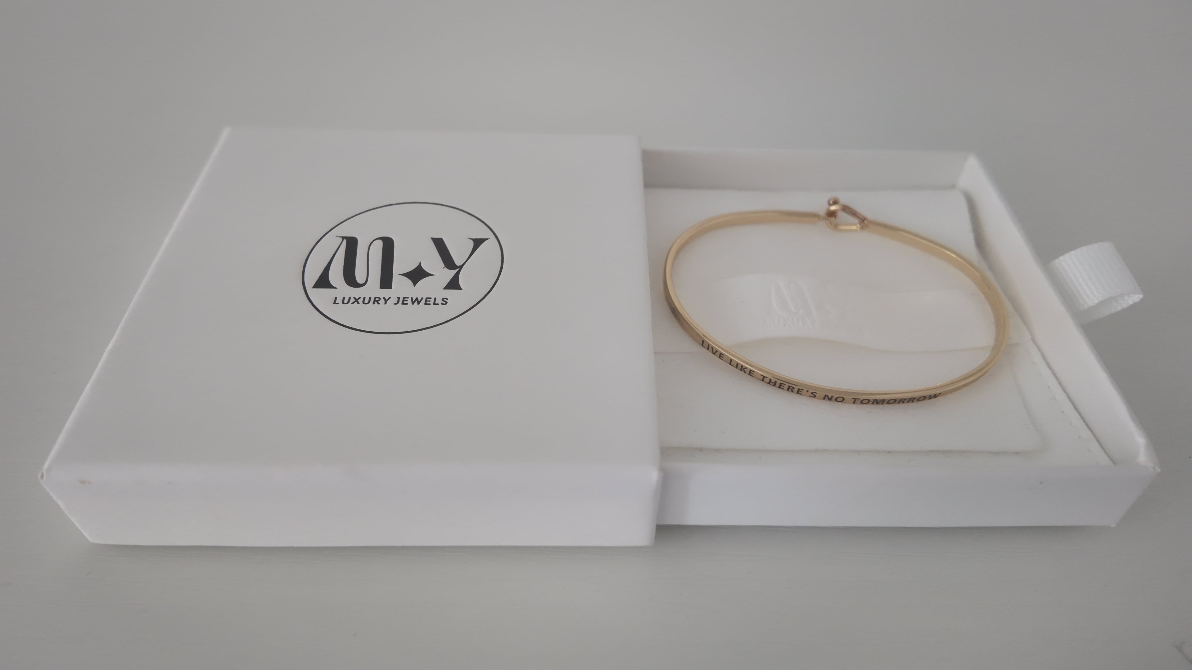 Live Like There Is No Tomorrow Bracelet