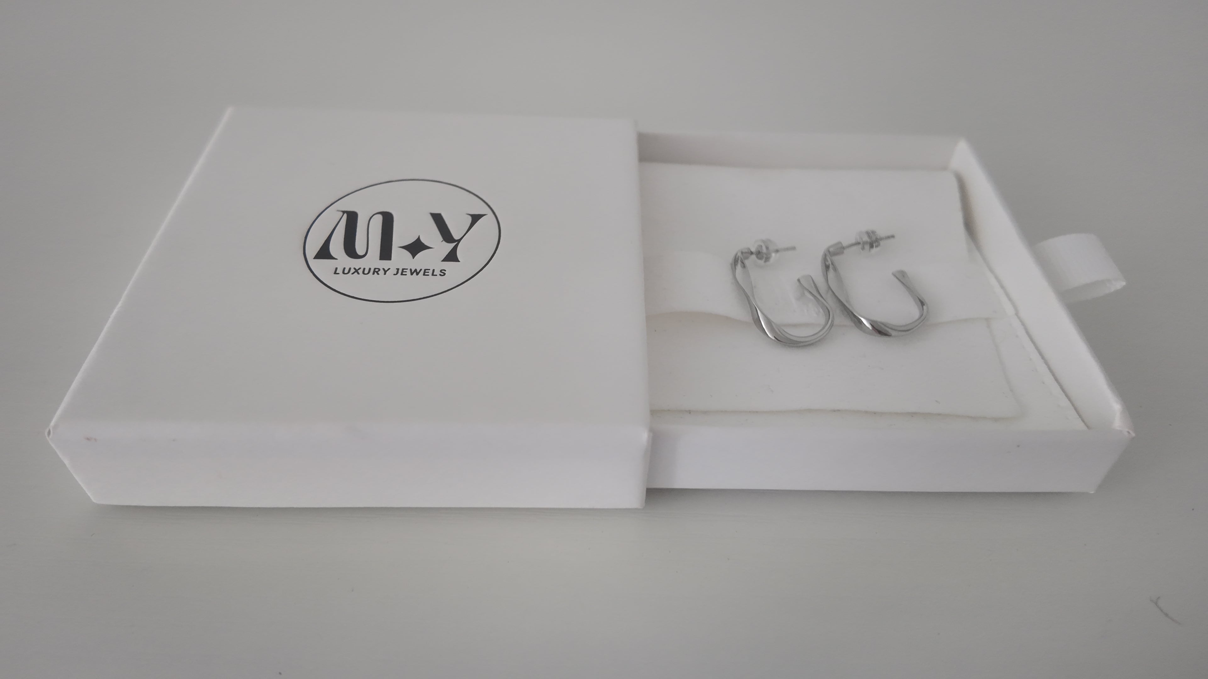 Twisted Metal Hoop Earrings