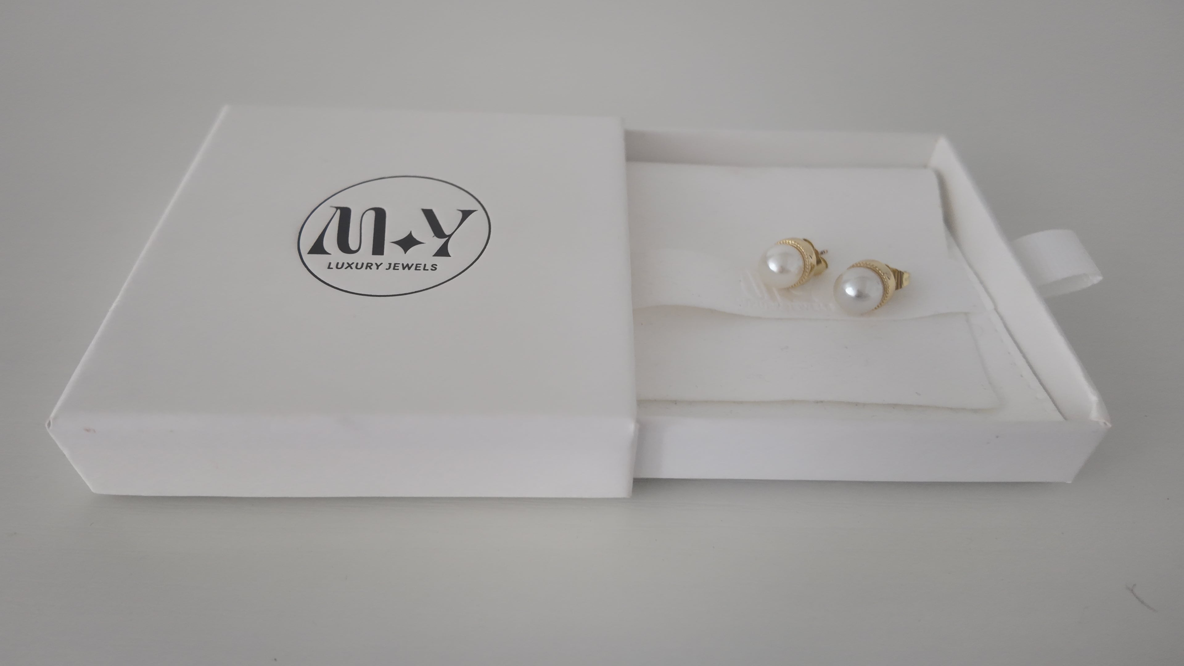 18k pearl Gold Stud Earrings